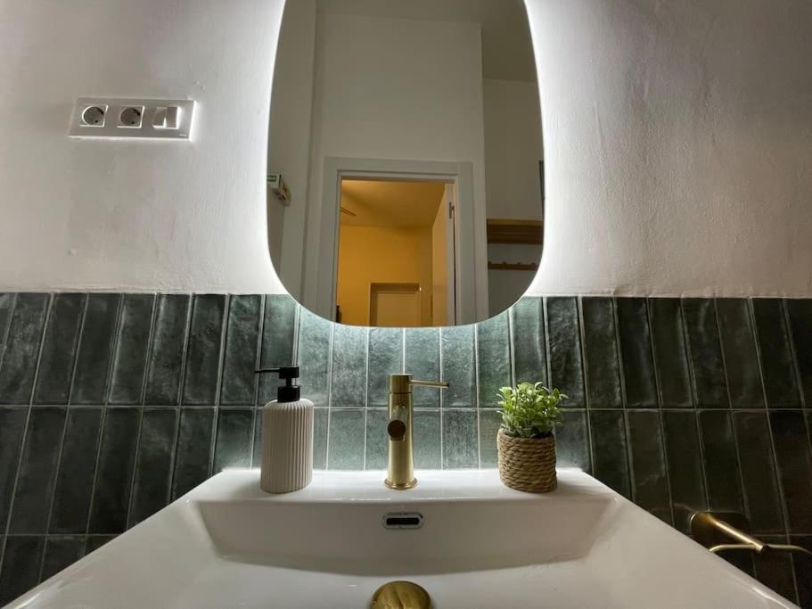 מדריד Beautiful Apartament In Lavapies For 3 Pax - 011 מראה חיצוני תמונה